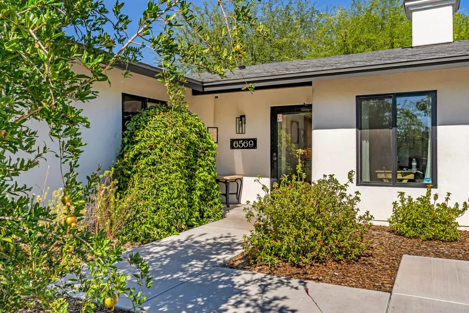 Heritage Oaks Assisted Living Residence, photo 32 of 39