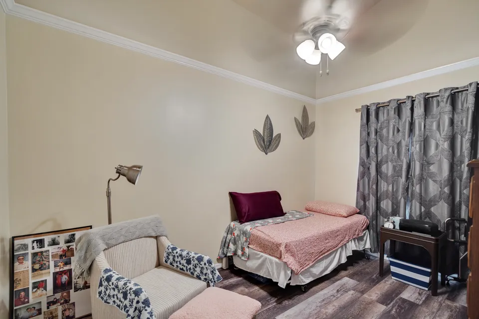Paradise Valley Premier Care LLC, photo 6 of 23