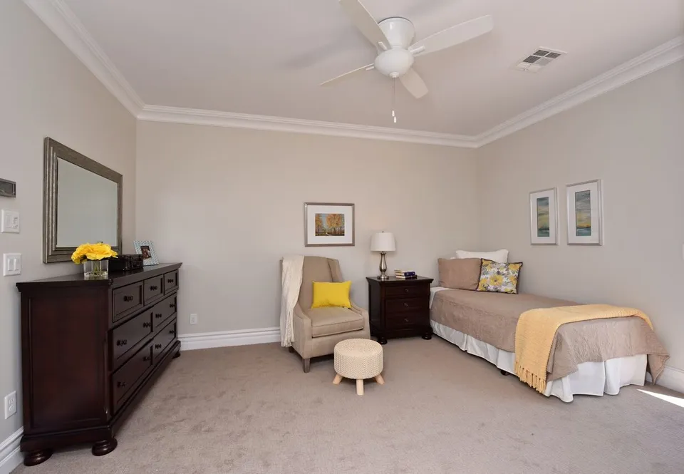 Paradise Living Centers - Central Phoenix, photo 12 of 16