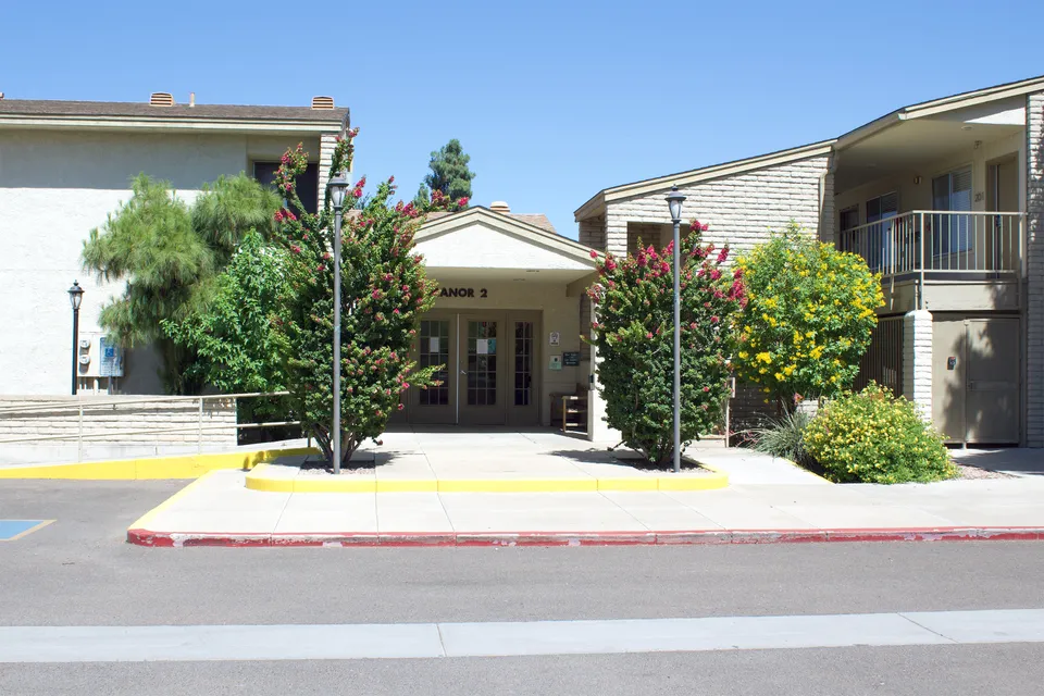 Glencroft Center for Modern Aging, photo 2 of 32