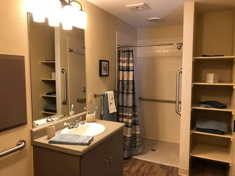 Everlasting Services Estrella Center, photo 7 of 38