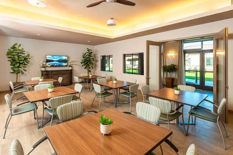 Vista Winds, photo 14 of 16