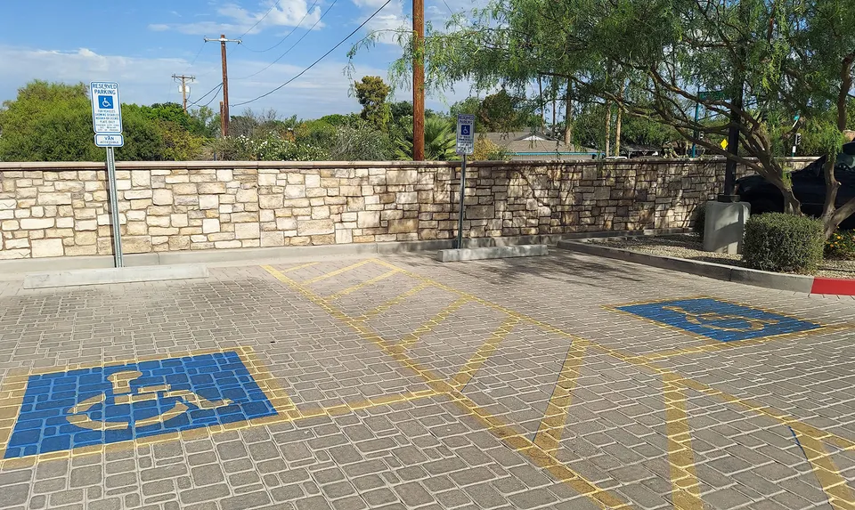 Assisted Living at the Dementia Care and Education Campus, photo 17 of 33