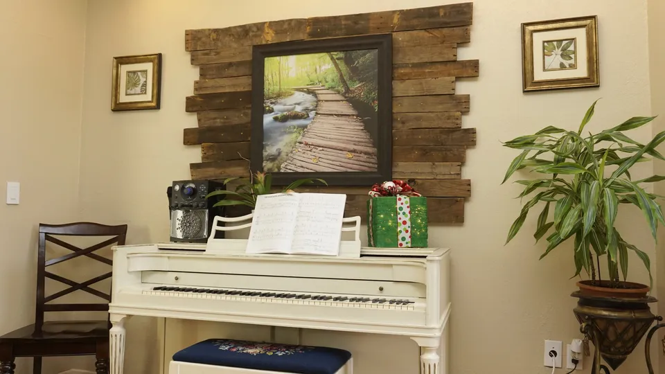 Golden Senior Living, photo 9 of 22