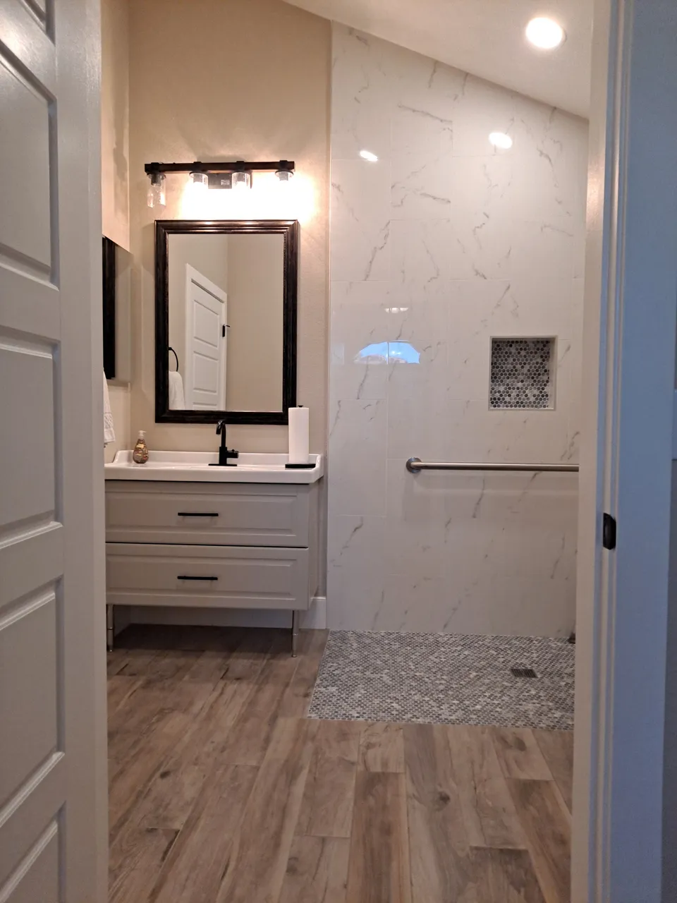 Rancho Santa Fe Assisted Living LLC, photo 23 of 27