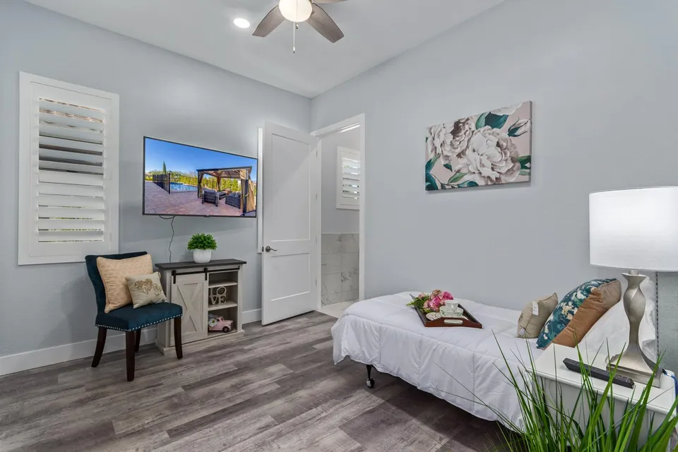 Aly's Senior Living LLC, photo 2 of 18