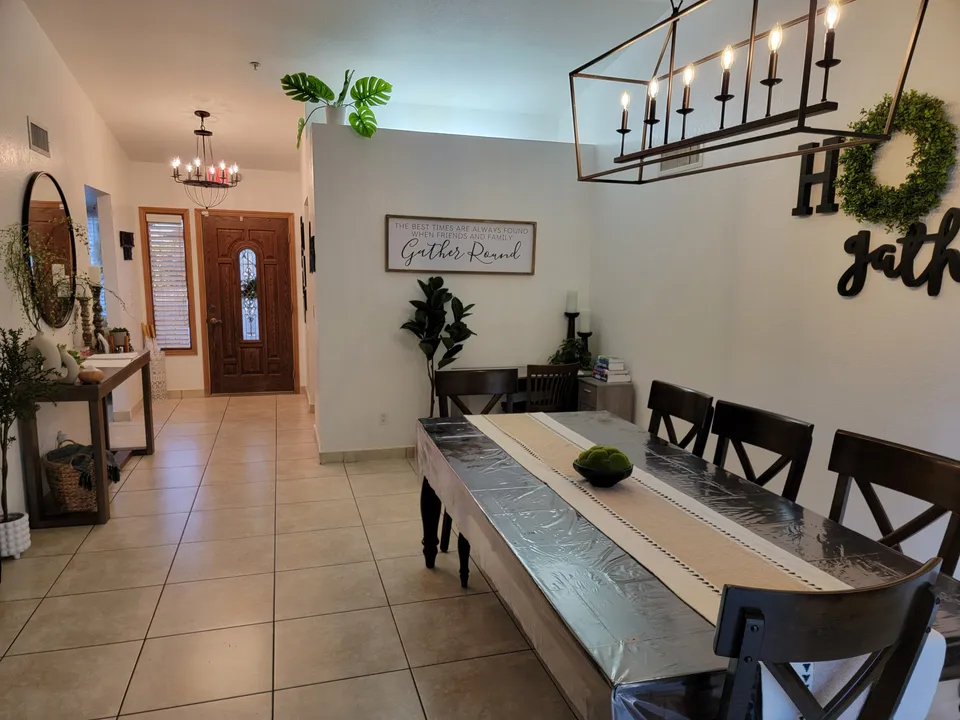 Astoria Az Assisted Living, photo 2 of 9