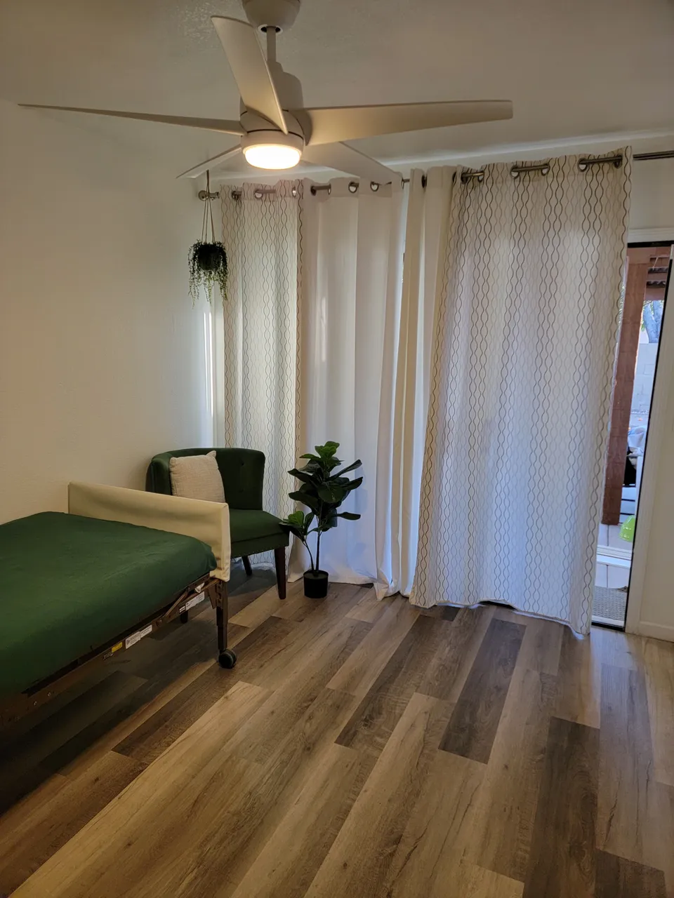 Astoria Az Assisted Living, photo 4 of 9