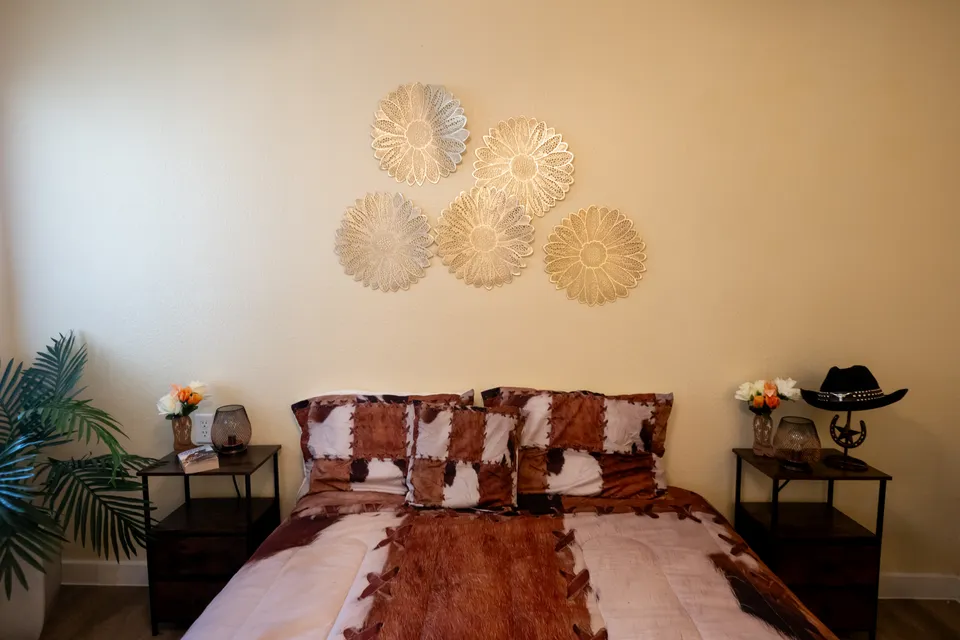 Bella Vista Senior Living, photo 2 of 33