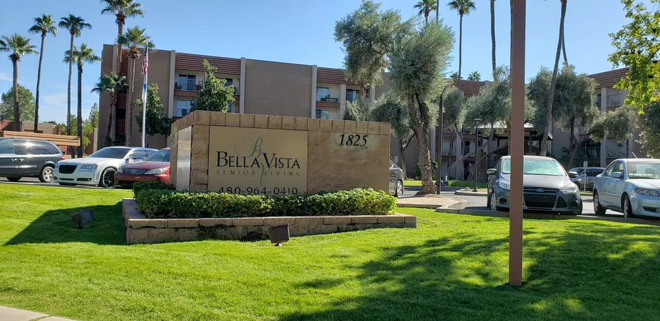 Bella Vista Senior Living, photo 30 of 33