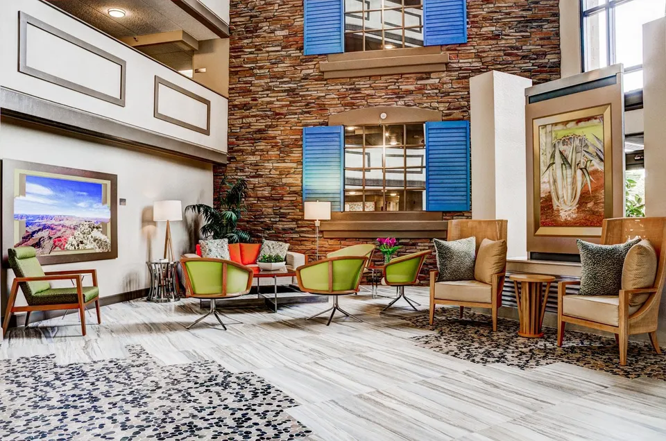 Bella Vista Senior Living, photo 5 of 33