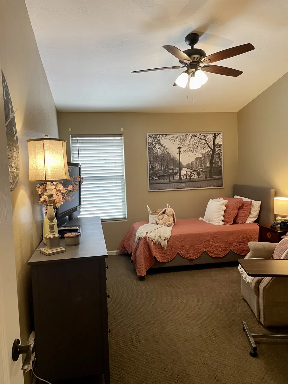 North Valley Senior Living, photo 3 of 20