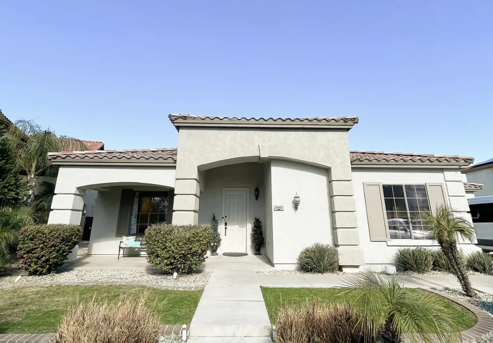 Oasis at Norterra LLC, photo 1 of 8