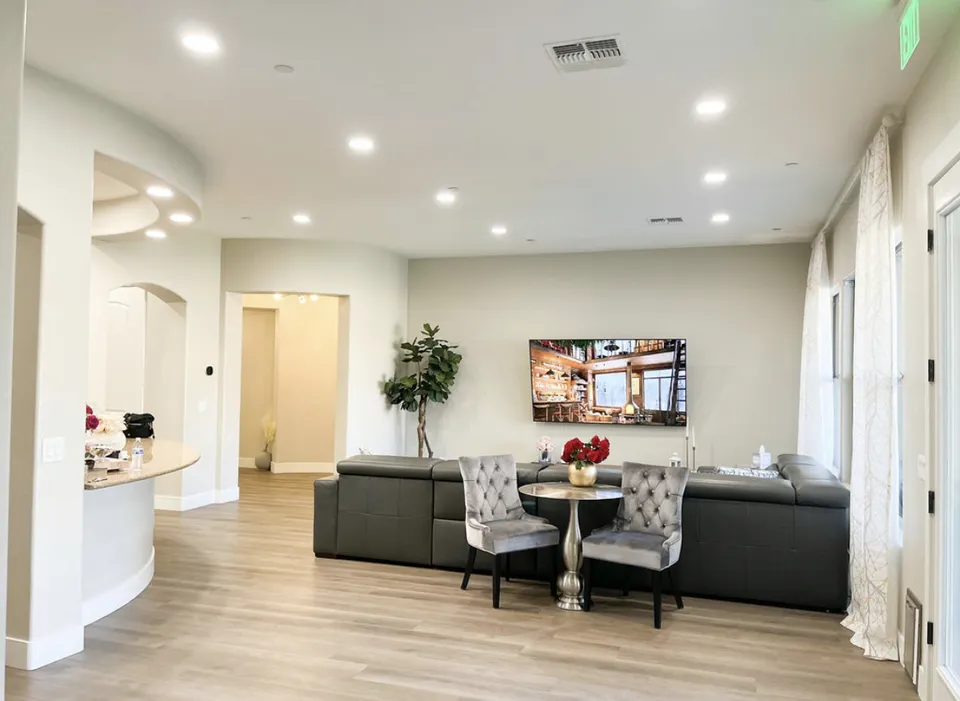 Oasis at Norterra LLC, photo 6 of 8