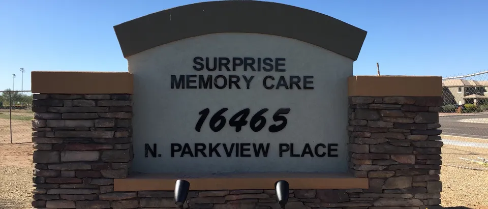 Mosaic Gardens Memory Care at Surprise, photo 2 of 29