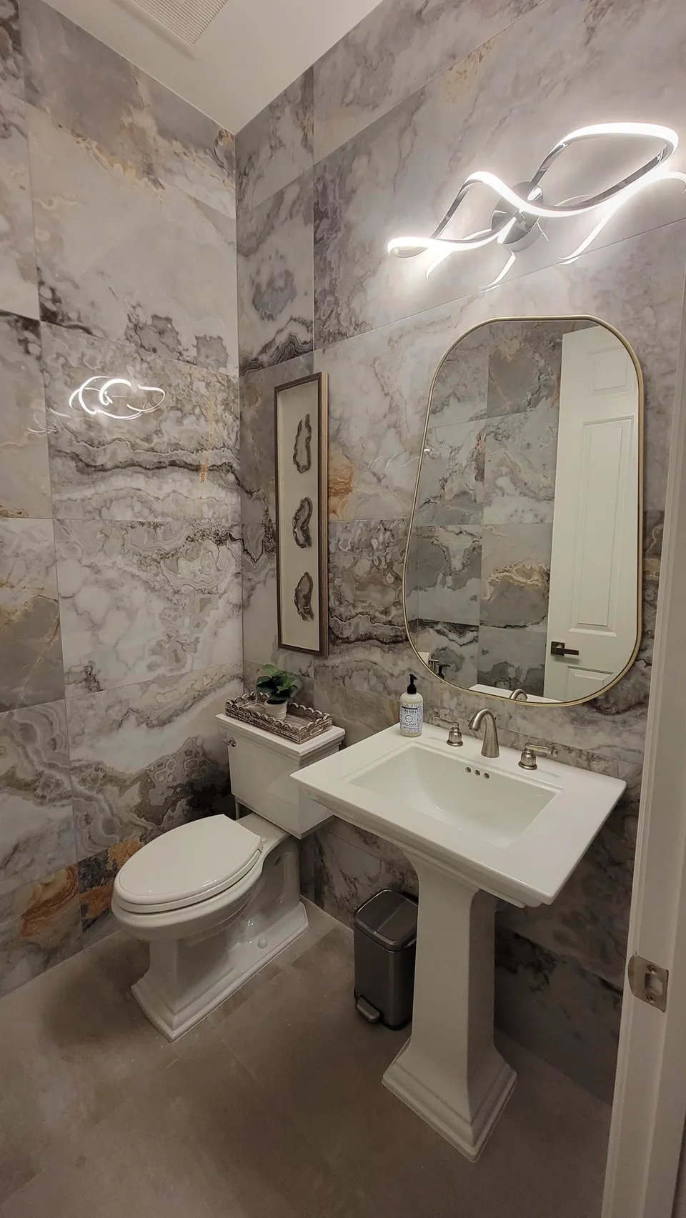 Anthem Senior Manor Assisted Living & Memory Care, photo 5 of 40