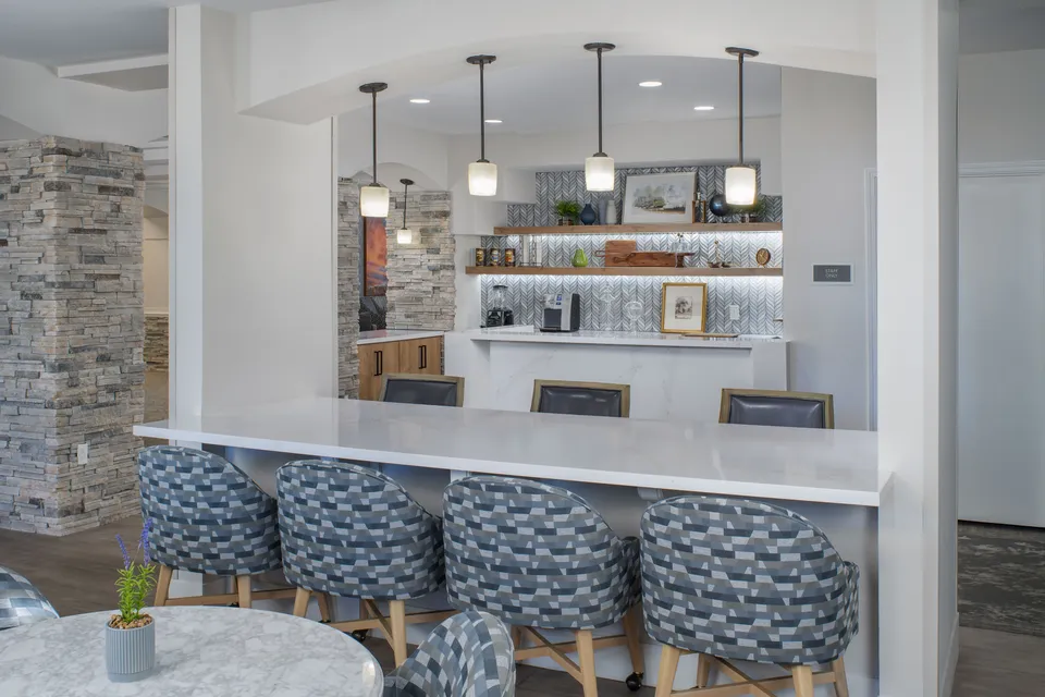 Avista Stratford, photo 3 of 26