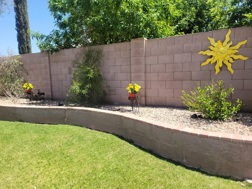 Red Mountain at Gateway, photo 4 of 14
