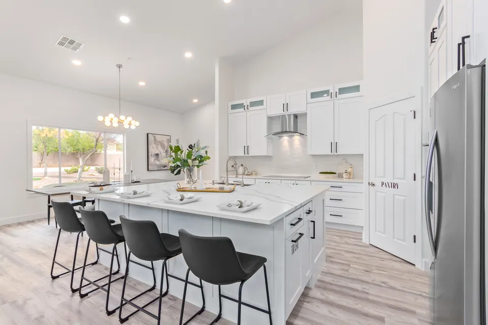 Camino De Oro Senior Living, photo 7 of 25