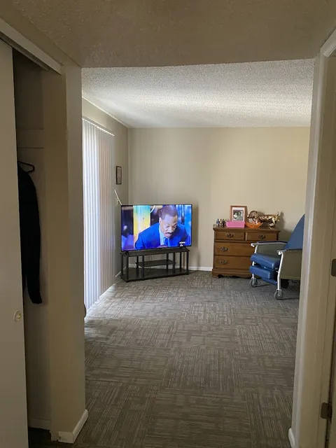 Ocotillo Place, photo 5 of 11