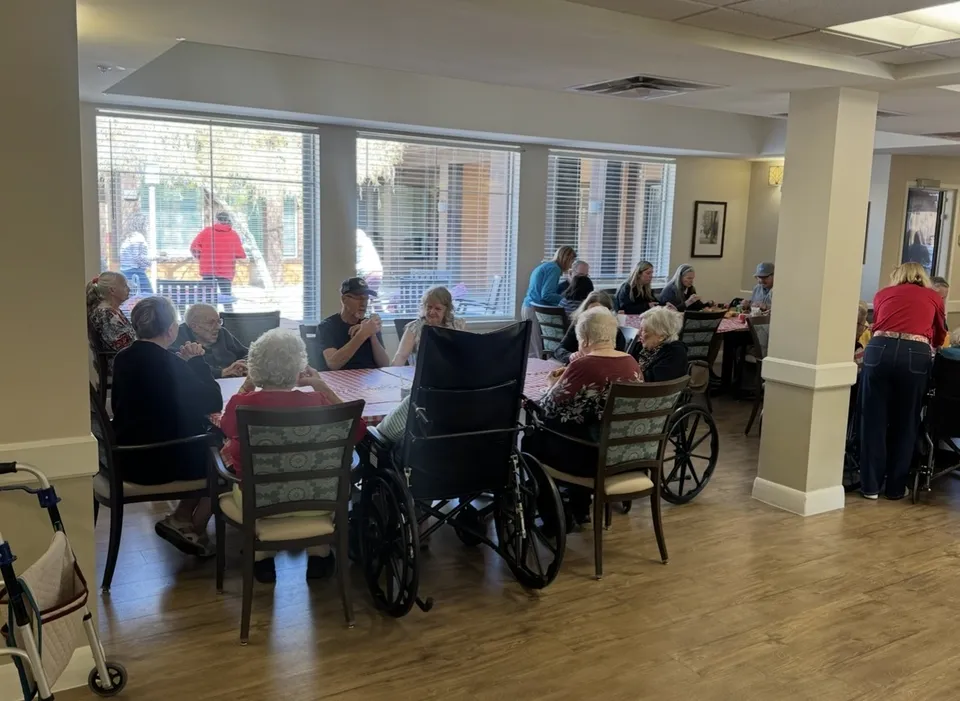 Mosaic Gardens Memory Care at Scottsdale, photo 7 of 8