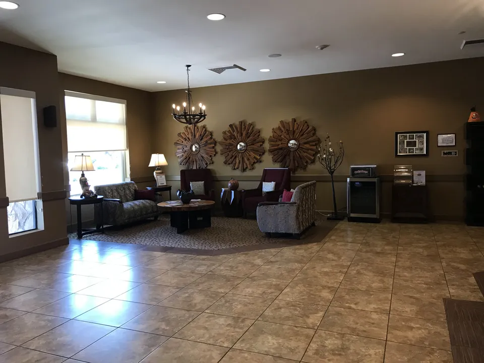 Mosaic Gardens Memory Care at Chandler, photo 3 of 12