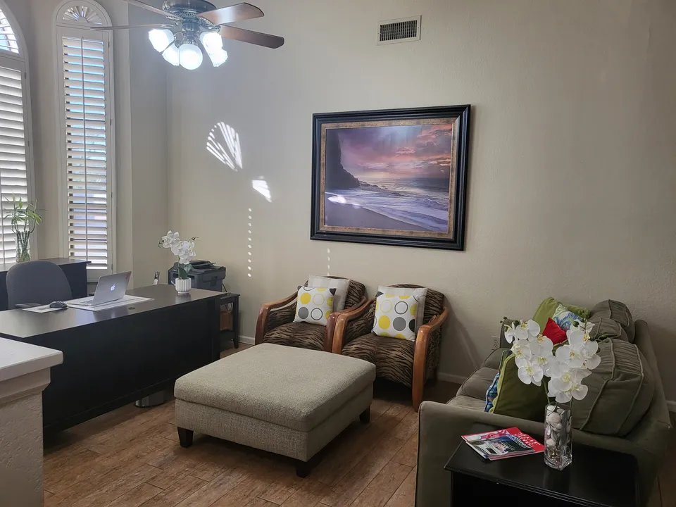 Desert Rose Assisted Living LLC, photo 2 of 5
