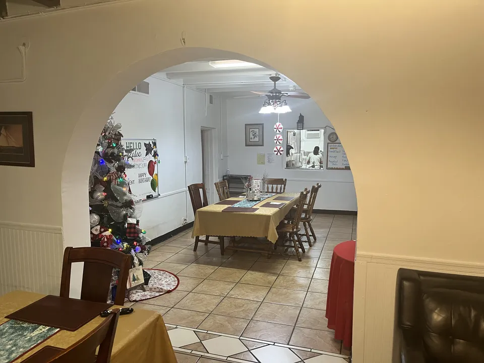 Azalea Villa Assisted Living Center, photo 8 of 9