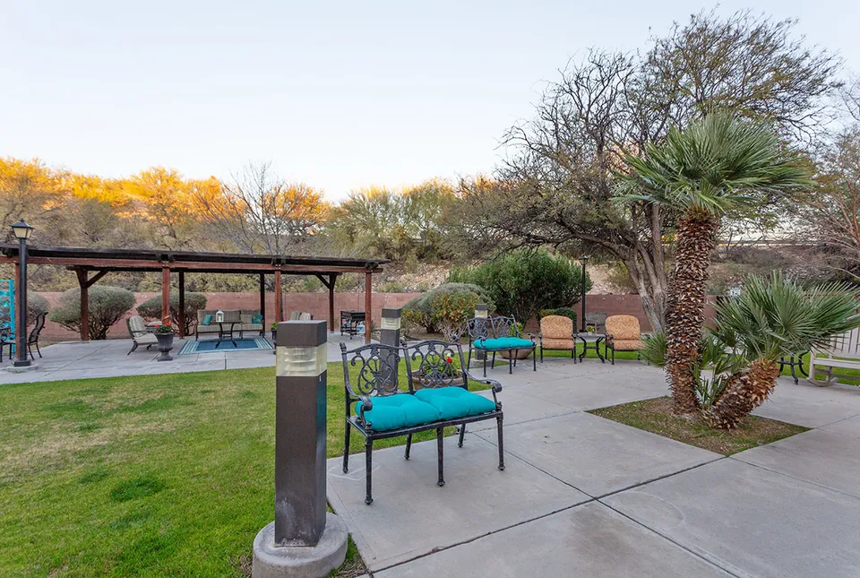 Avista Tucson, photo 14 of 15