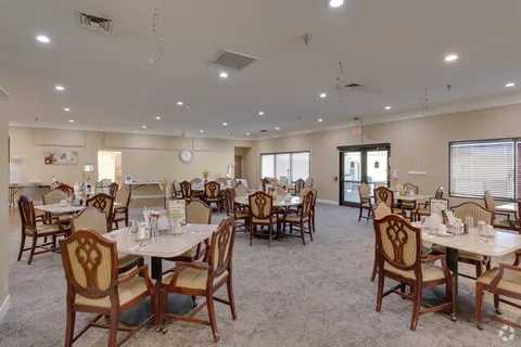 Elmwood Senior Living, photo 8 of 19