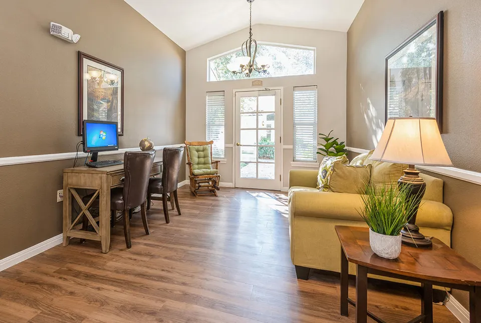 Trustwell Senior Living at Kingswood Place, photo 6 of 9