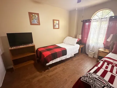 Sunrise Gardens Assisted Living Home, photo 2 of 14