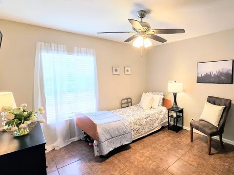 Desert Bloom Home at Scottsdale, photo 13 of 15