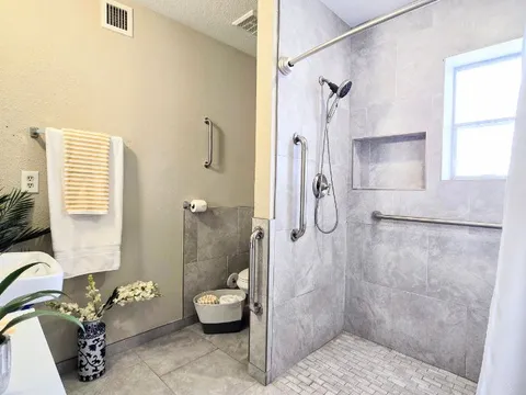 Desert Bloom Home at Scottsdale, photo 7 of 15