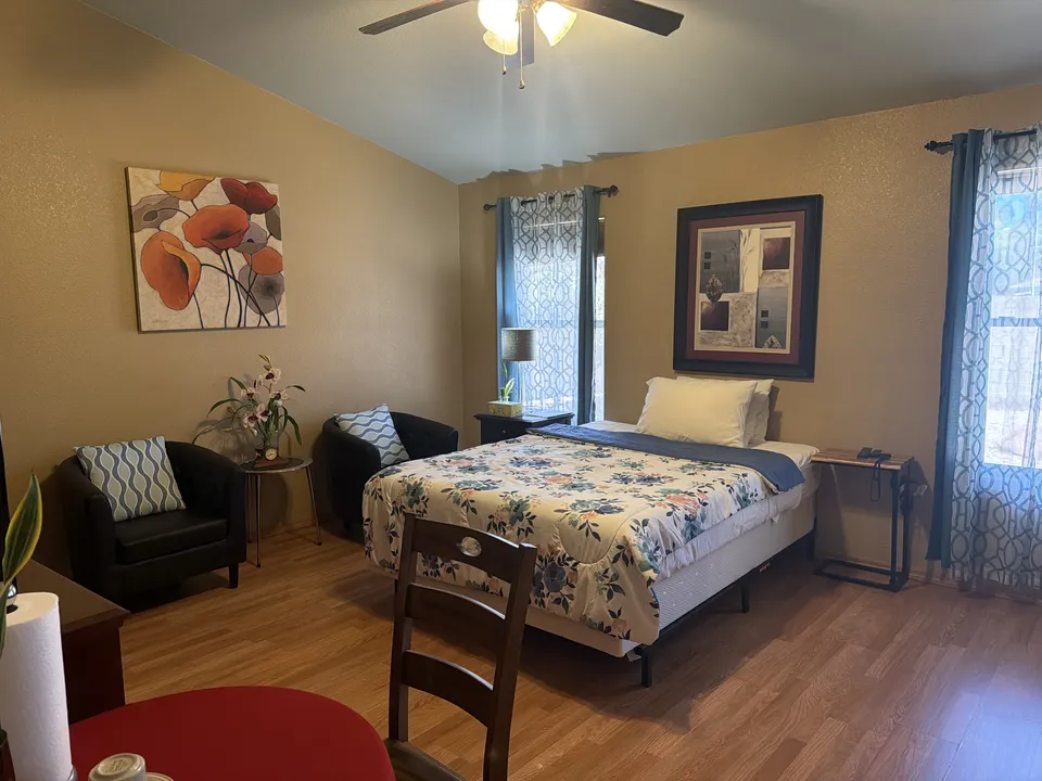 Manna Assisted Living Home LLC, photo 2 of 8