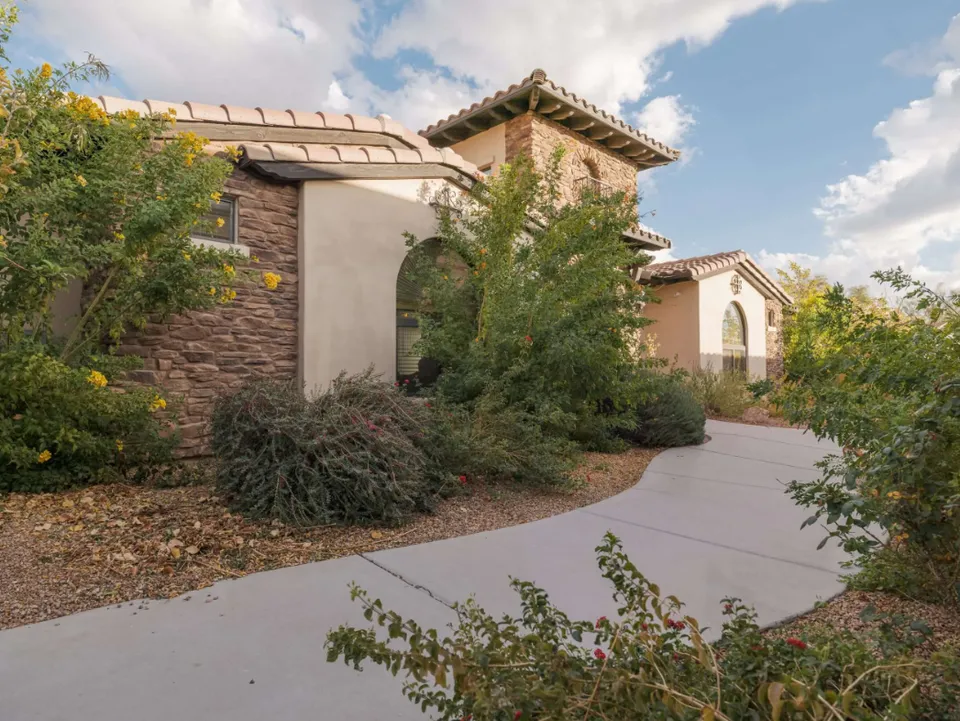 The Villages at Red Mountain, photo 18 of 37