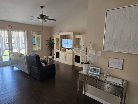 Belmont Senior Living, photo 8 of 18