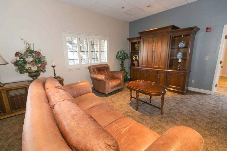 Grand Court Senior Living, photo 33 of 38