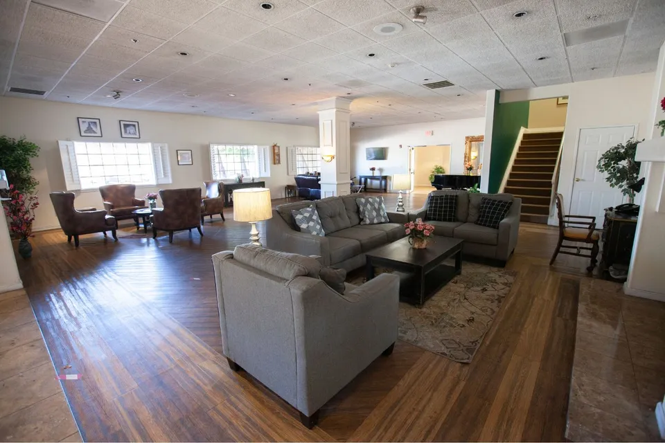 Grand Court Senior Living, photo 36 of 38