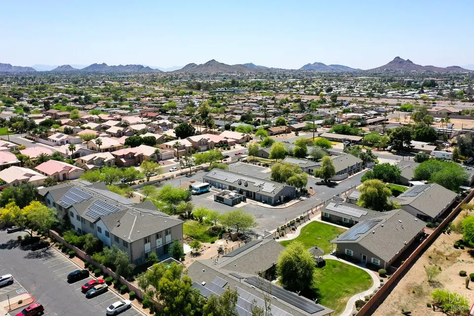 Paradise Valley Senior Living, photo 18 of 25