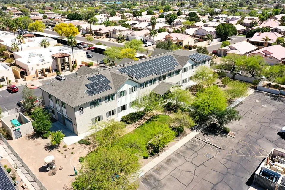 Paradise Valley Senior Living, photo 20 of 25