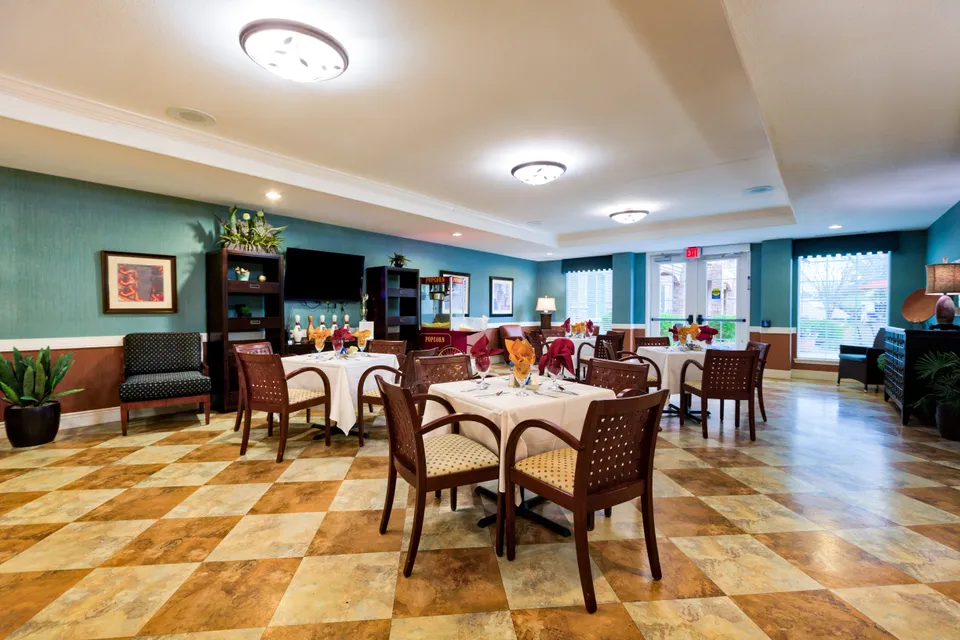 Palos Verdes Senior Living, photo 33 of 36