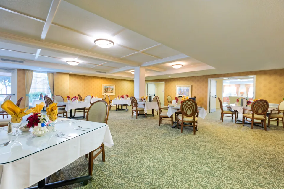 Palos Verdes Senior Living, photo 35 of 36
