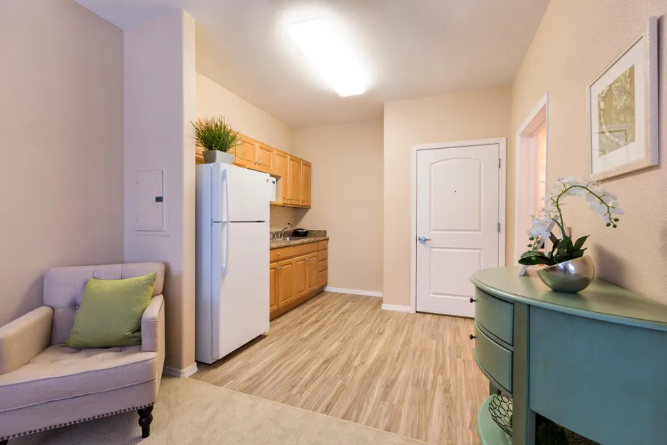 Palos Verdes Senior Living, photo 8 of 36
