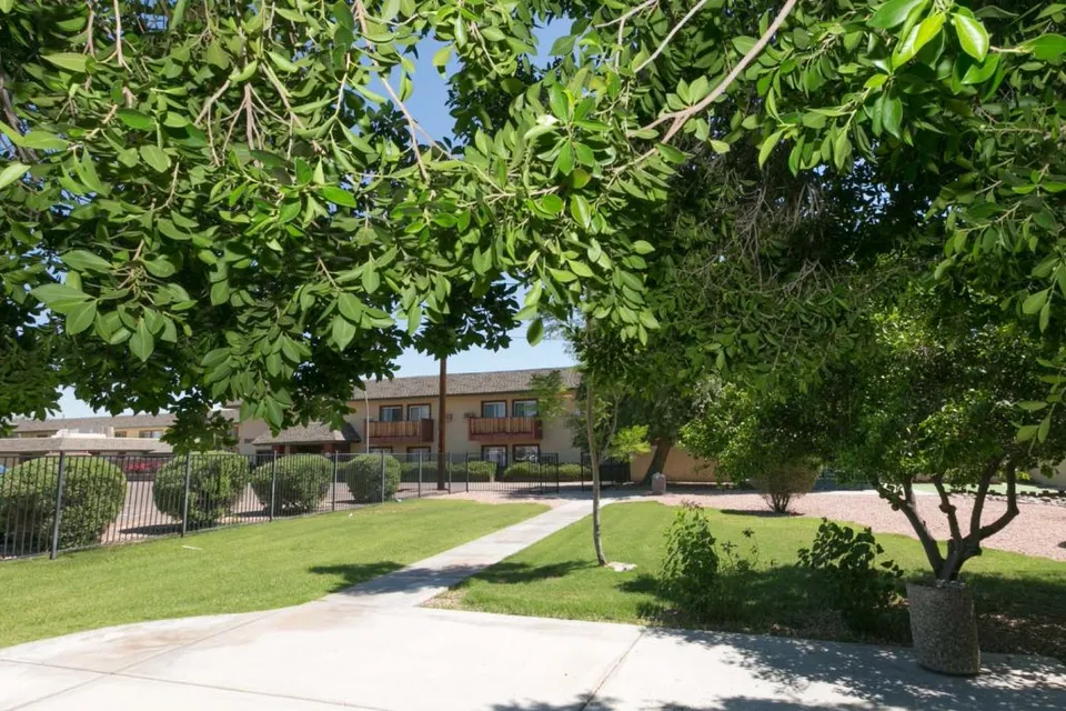 Rose Court, photo 13 of 22