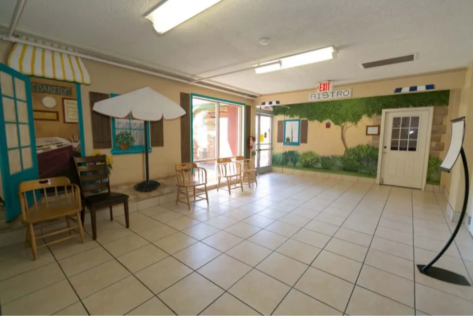 Rose Court, photo 9 of 22