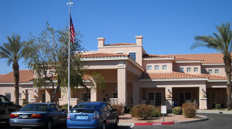Brookdale Chandler Regional, photo 6 of 33