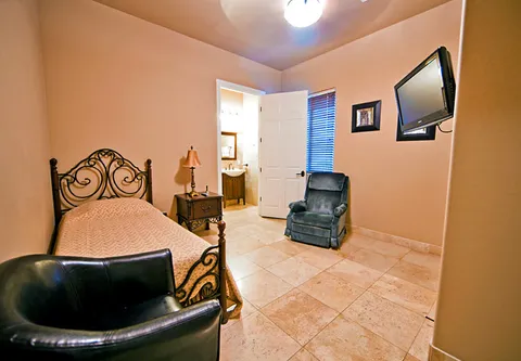 North Valley Assisted Living, photo 4 of 14