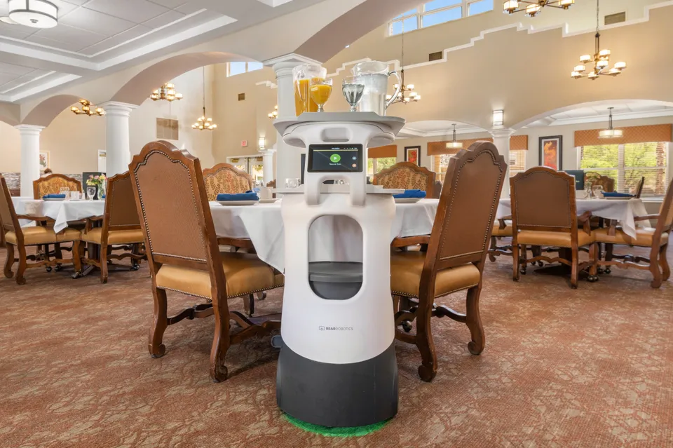 Sierra Del Sol Senior Living, photo 28 of 40