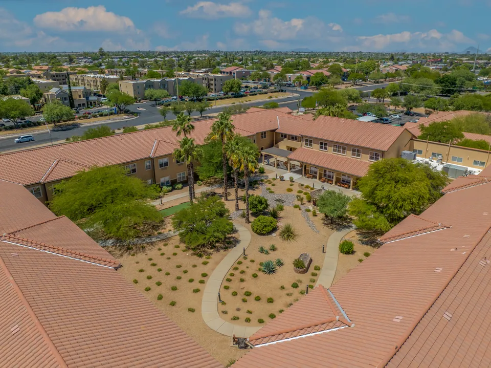 Sierra Del Sol Senior Living, photo 33 of 40